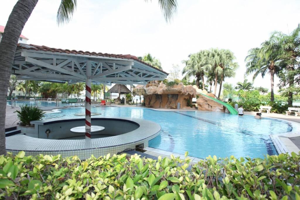 2 Bedroom Port Dickson Seaview エクステリア 写真