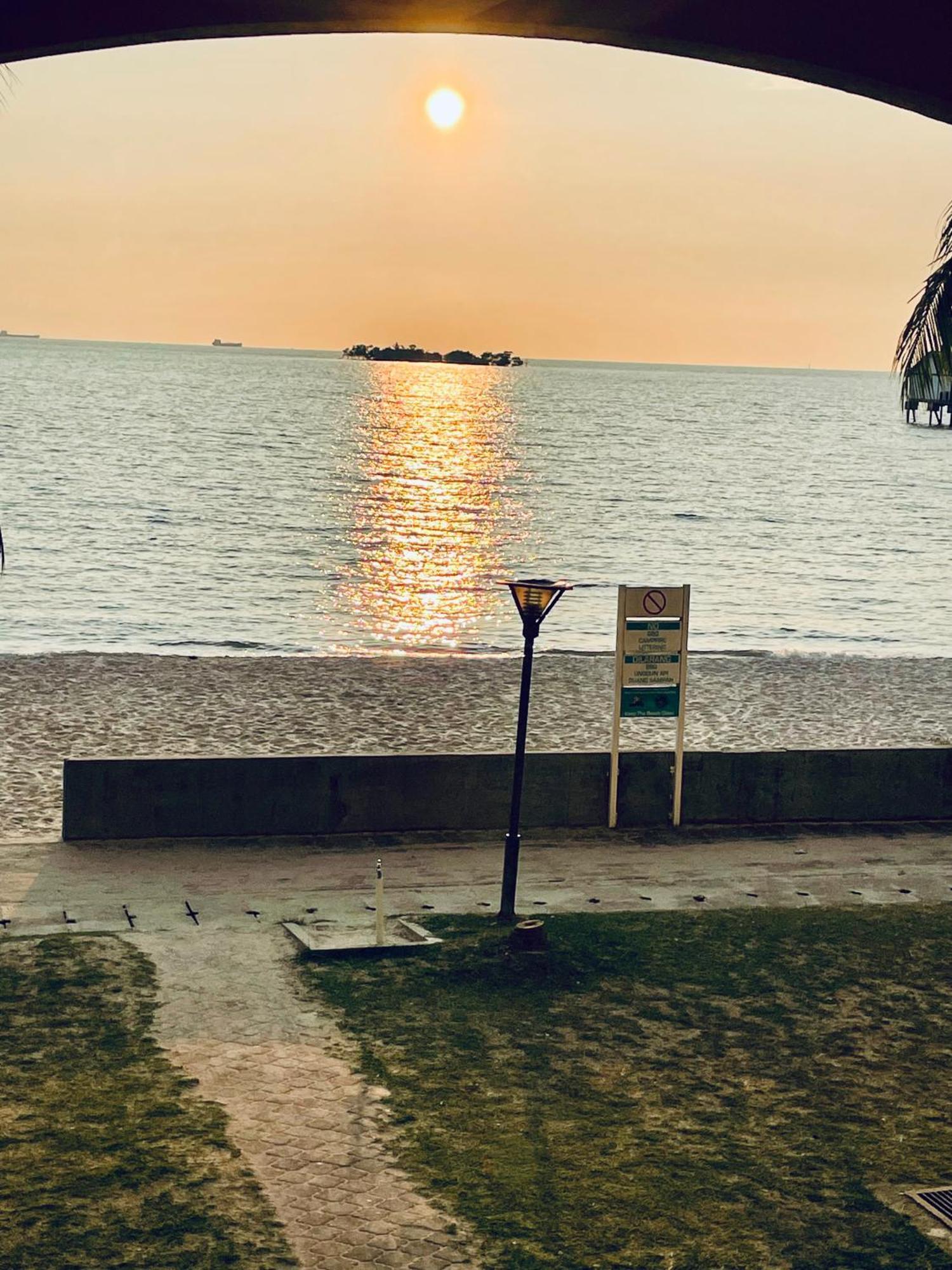 2 Bedroom Port Dickson Seaview エクステリア 写真